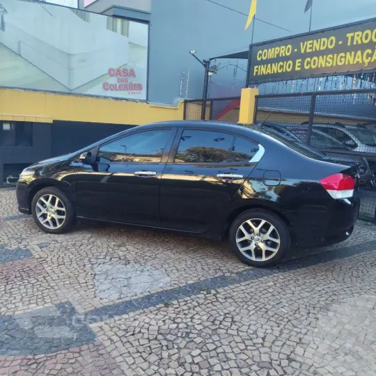 CITY Sedan EX 1.5 Flex 16V 4p Aut.