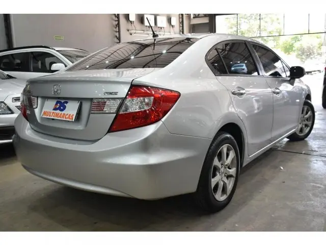 CIVIC - 1.8 EXS 16V 4P AUTOMÁTICO