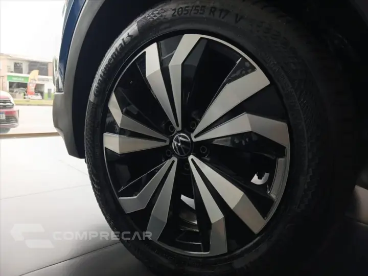 T-CROSS 1.0 200 TSI TOTAL FLEX AUTOMÁTICO