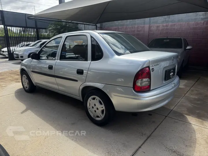 Classic Sedan 1.0 4P FLEX LIFE