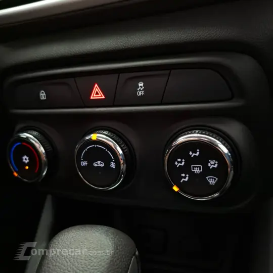 TRACKER LT 1.0 Turbo 12V Flex Aut.