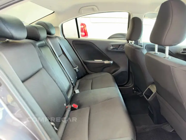 CITY 1.5 EX Sedan 16V