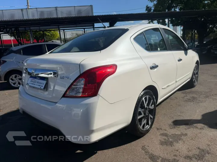 Versa Sedan 1.6 16V 4P FLEX SL