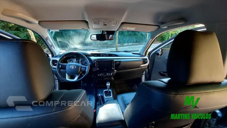 HILUX 2.8 D-4D TURBO DIESEL CD SRX 4X4 AUTOMÁTICO