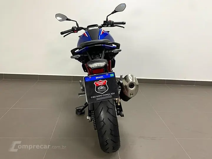 BMW G 310 R
