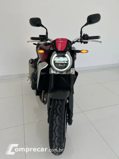 CB 1000 R