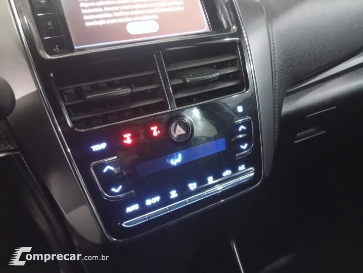 YARIS 1.5 16V XL