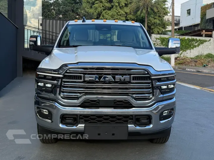 2500 6.7 I6 Turbo Laramie CD 4X4