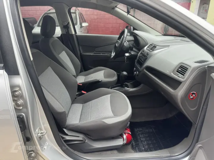 Cobalt 1.8 4P FLEX LT AUTOMÁTICO