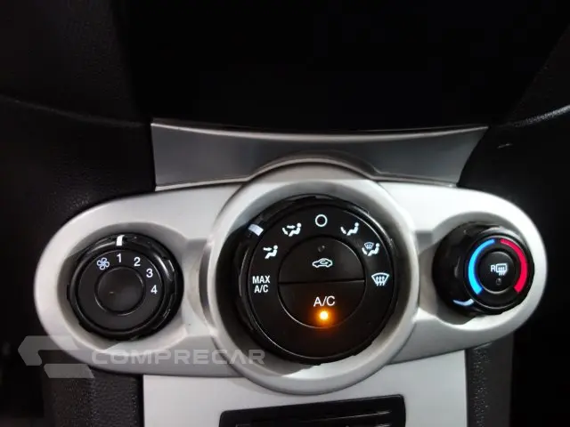 FIESTA HATCH - 1.5 SE HATCH 16V 4P MANUAL