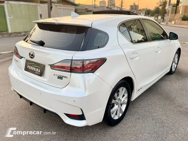 Ct200h 1.8 16V Híbrido 4P Automático
