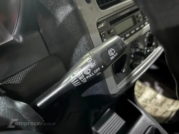 PAJERO TR4 2.0 4X4 16V 131CV GASOLINA 4P MANUAL