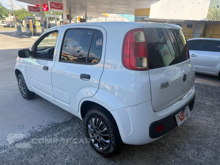 UNO 1.0 EVO VIVACE 8V FLEX 4P MANUAL