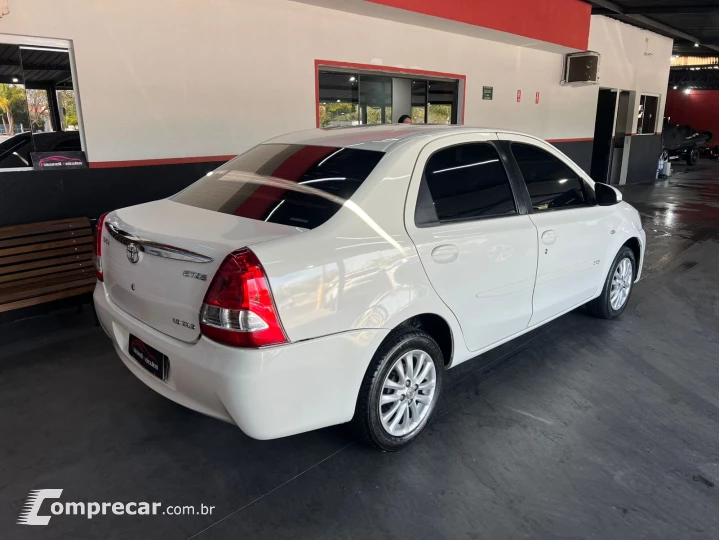 ETIOS 1.5 XLS Sedan 16V