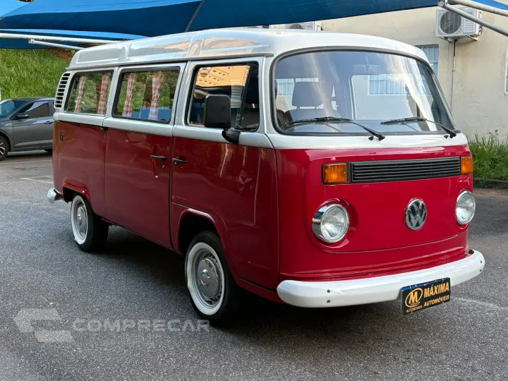 KOMBI 1.6 MI STD Lotação 8V