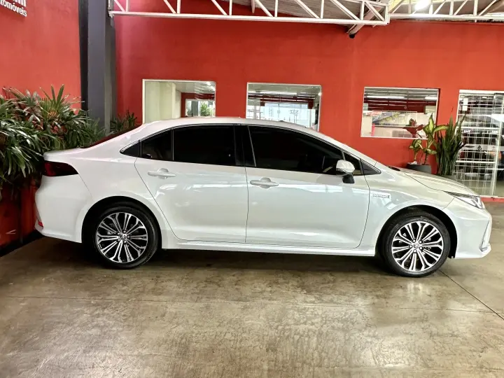 COROLLA 1.8 VVT-I HYBRID FLEX ALTIS PREMIUM CVT