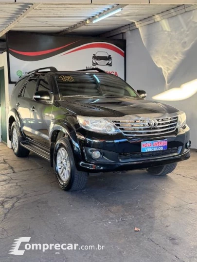 Hilux SW4 SR 4x2 2.7/ 2.7 Flex 16V Aut.