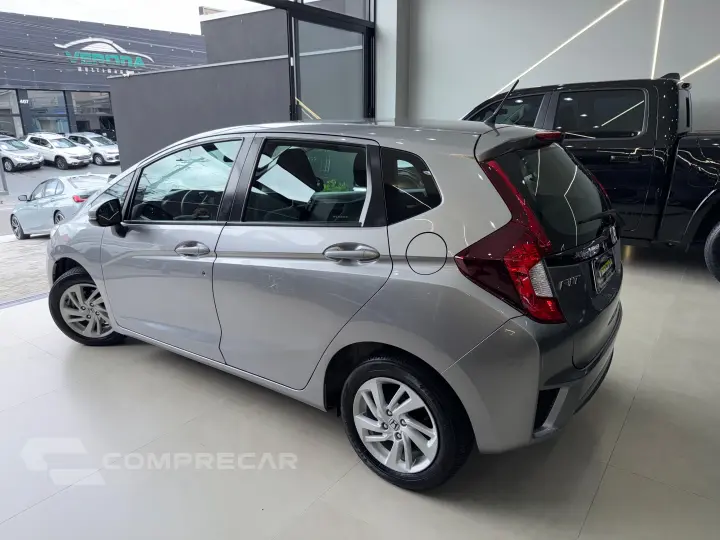 FIT 1.5 LX 16V