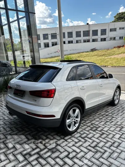 Q3 1.4 TFSI Ambiente