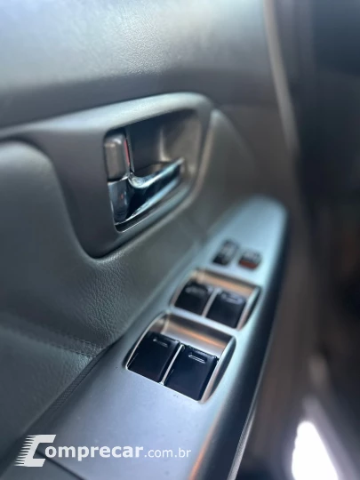 HILUX 2.7 SRV 4X2 CD 16V