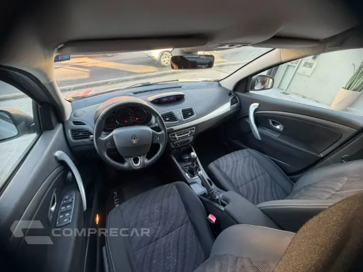 FLUENCE Sed. Dynamique 2.0 16V FLEX Mec.