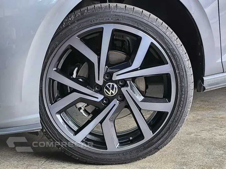 VIRTUS 1.4 250 TSI EXCLUSIVE AUTOMÁTICO