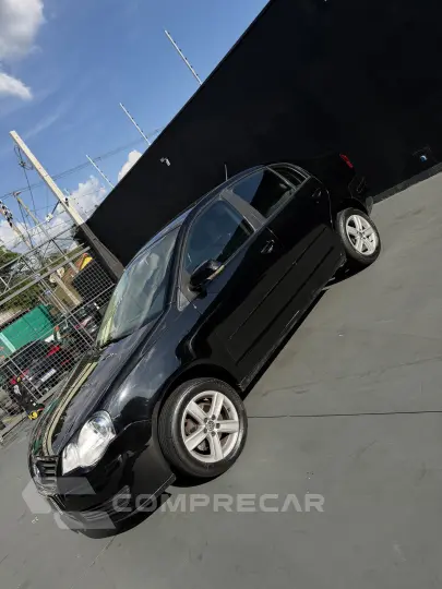 POLO SEDAN 1.6 MI 8V