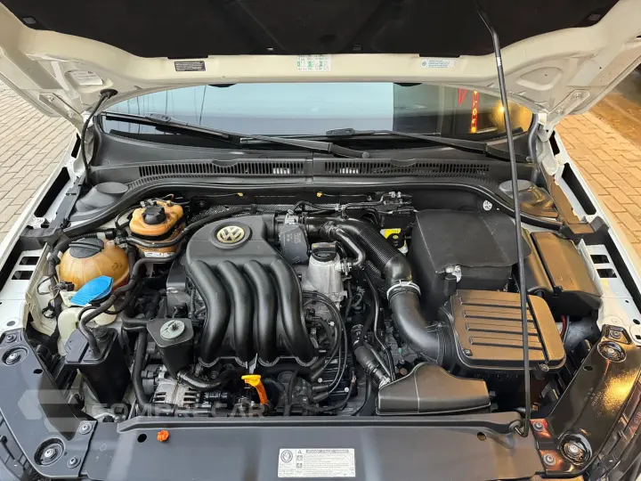 JETTA 2.0 Comfortline
