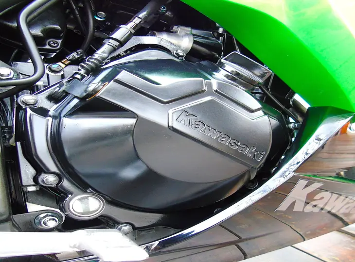 KAWASAKI NINJA 300 ABS