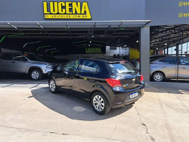 Onix 1.4 Mpfi Lt 8V Flex 4P Automático