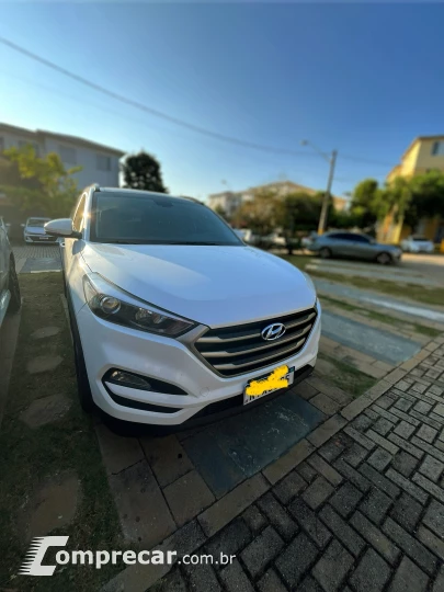 TUCSON 1.6 16V T-gdi GLS