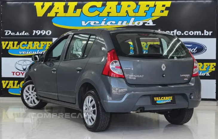 SANDERO 1.6 Expression 8V