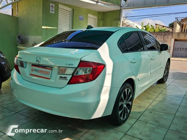 CIVIC - 2.0 LXR 16V 4P AUTOMÁTICO