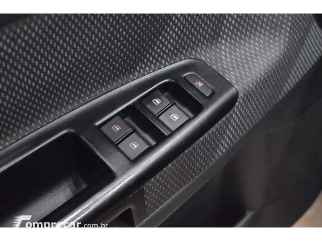 POLO - 1.6 MI 8V 4P MANUAL