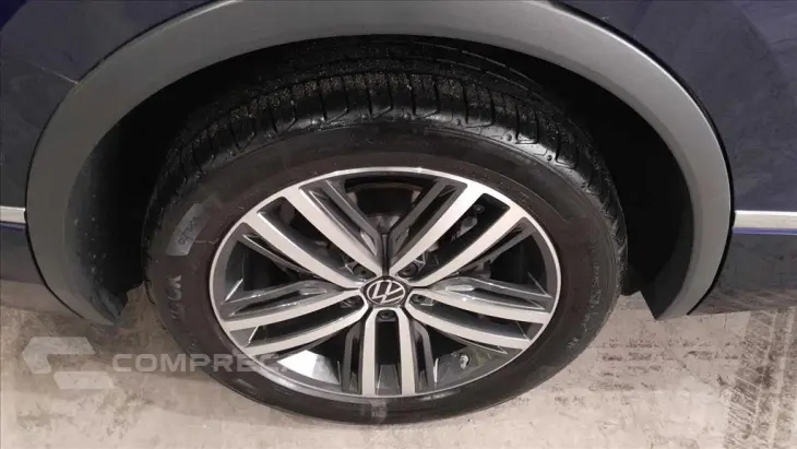 TIGUAN 2.0 300 TSI GASOLINA ALLSPACE R-LINE AUTOM