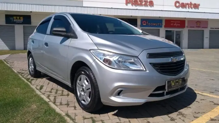 Onix Hatch LS 1.0 8V FlexPower 5P 2015