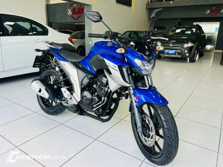 FZ25 250 FAZER CAPITÃ MARVEL FLEX