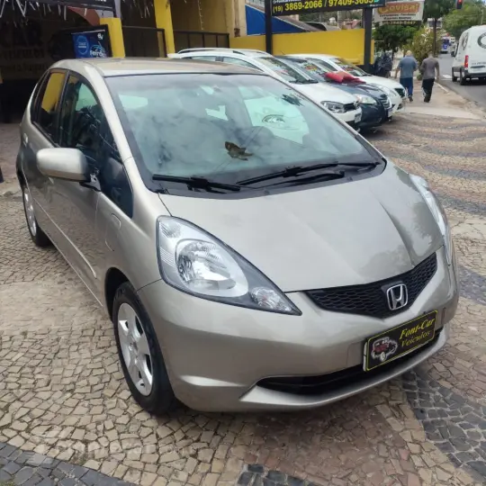 Fit LX 1.4/ 1.4 Flex 8V/16V 5p Mec.