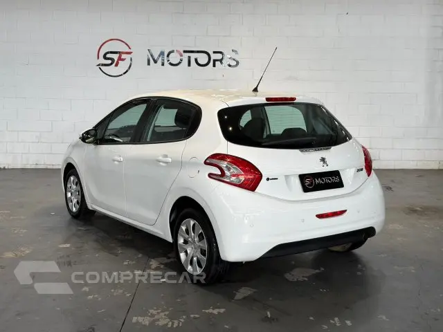 208 - 1.5 ACTIVE 8V 4P MANUAL