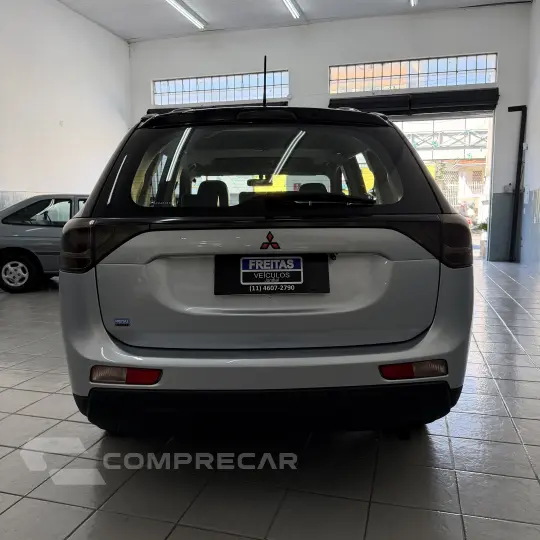 OUTLANDER 2.0 16V 160cv Aut.