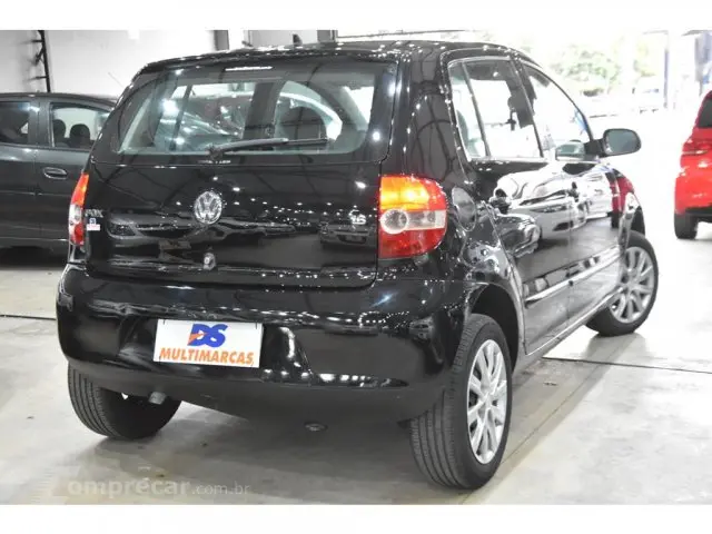 FOX - 1.6 MI PLUS 8V 4P MANUAL