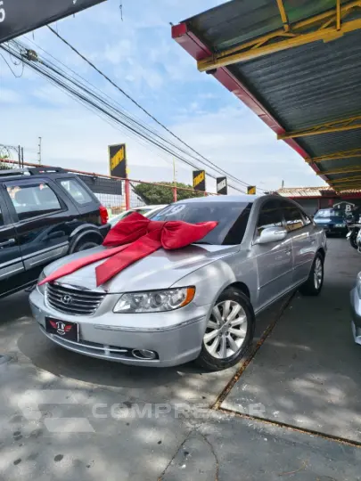 AZERA 3.3 MPFI GLS Sedan V6 24V