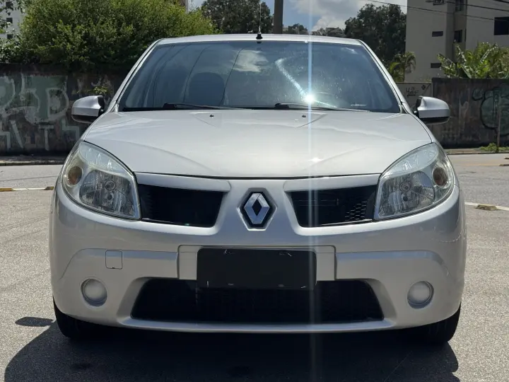 SANDERO 1.6 Expression 8V Hi-torque