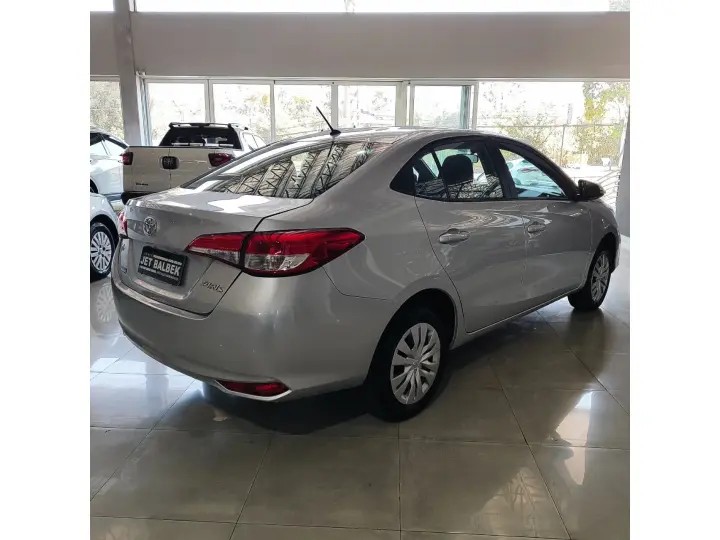 YARIS 1.5 16V FLEX SEDAN XL MULTIDRIVE