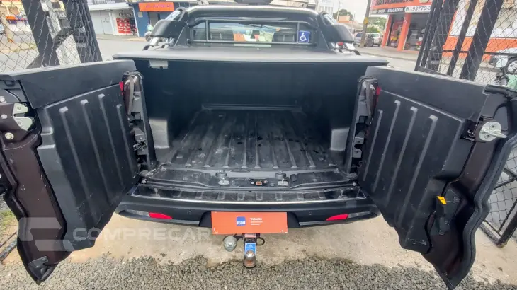 TORO 2.0 16V Turbo Ranch 4WD AT9