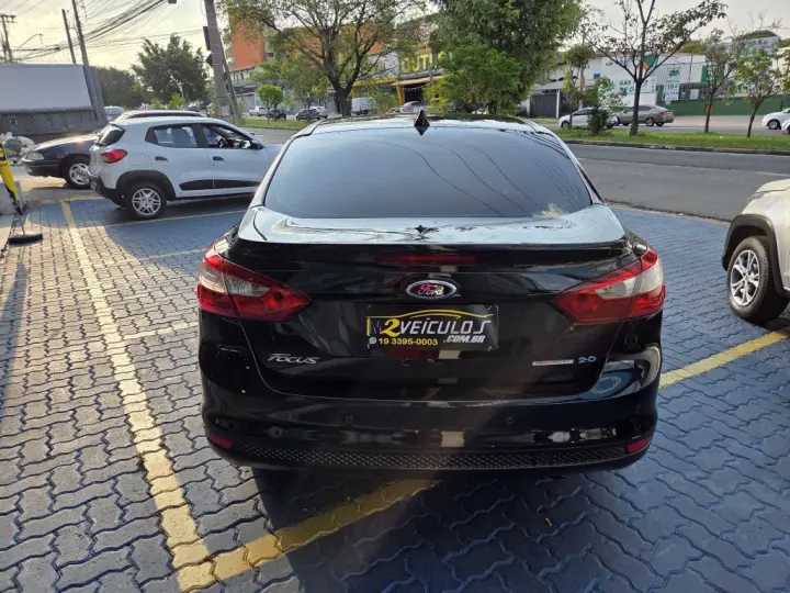 FOCUS 2.0 S SEDAN 16V FLEX 4P POWERSHIFT