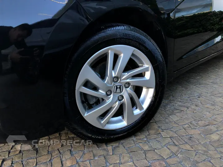 Fit 1.5 Lx 16V Flex 4P Automático