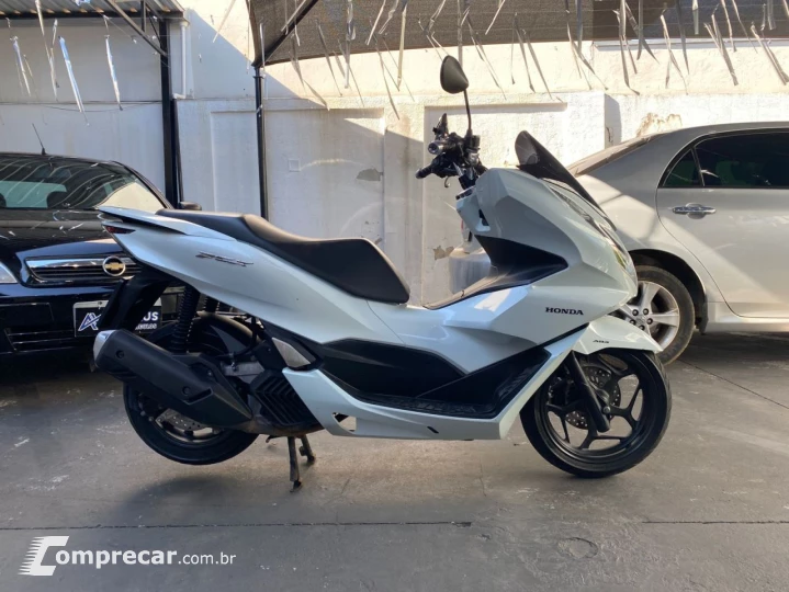 PCX 160