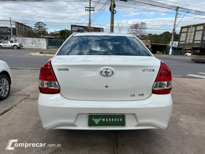 ETIOS 1.5 XS Sedan 16V
