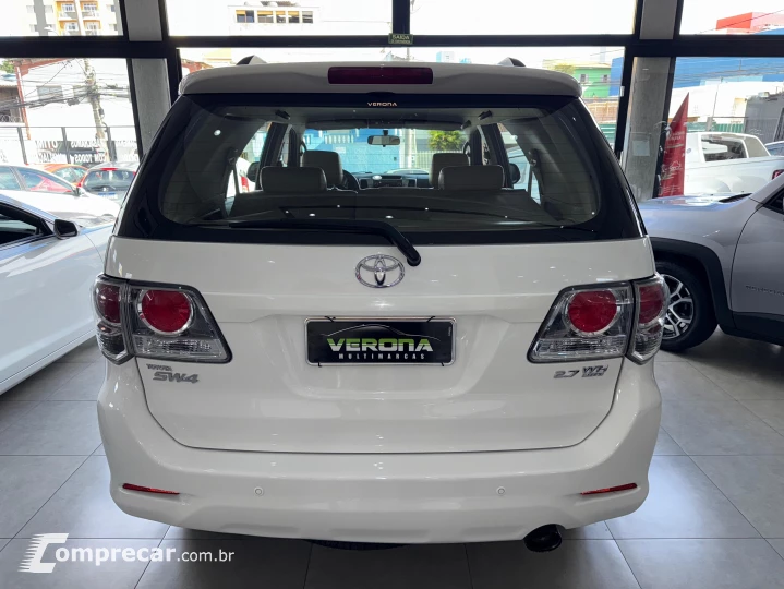 Hilux SW4 2.7